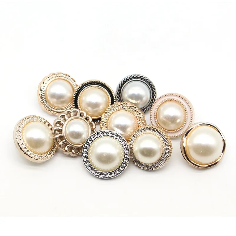 15MM 18MM 20MM 23MM Luxury Flowers Sewing Button Gold Metal Pearl Shank Buttons For Women tShirt Coat Garment