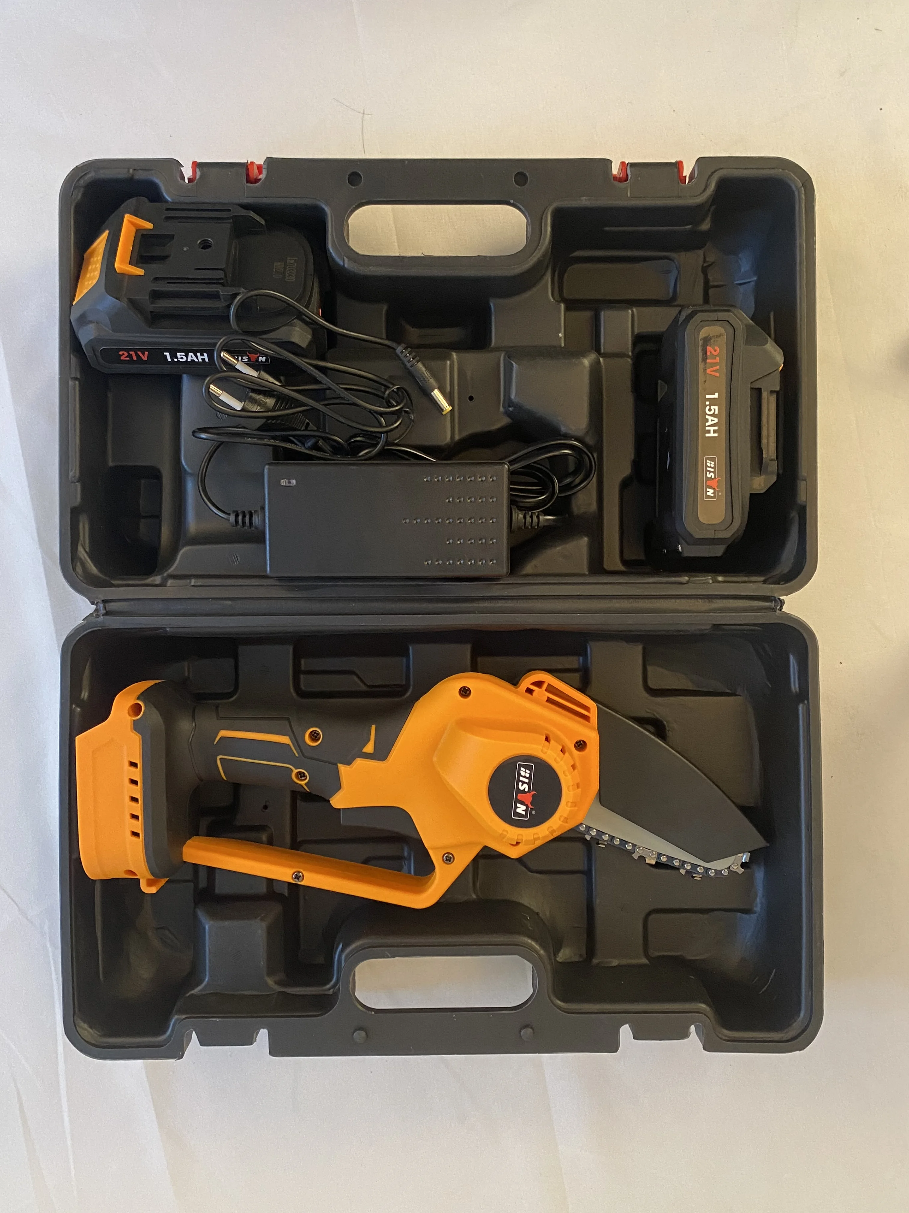 Factory 4 Inch 2 Rechargeable Lithium Battery Wood Cutter Chain Saw Brushless Mini Cordless Chainsaw