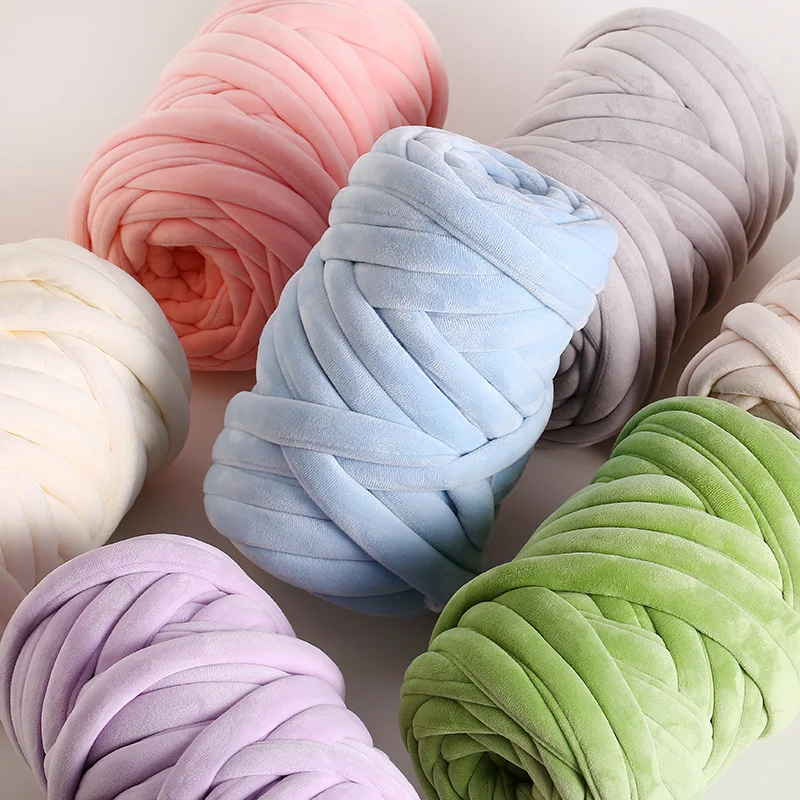 Wholesale Polyester Hand Knitting Yarn Crochet Braid Filled Jumbo Vegan Super Bulky Braid Thick Velvet Chunky Tube Yarn