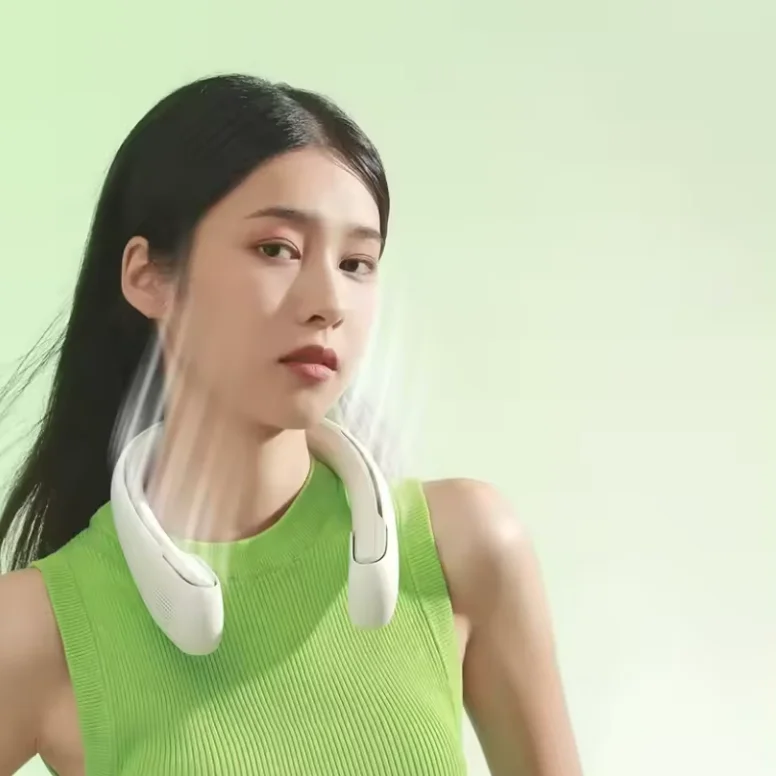 Top Selling  Ice Feel Rapid Refrigeration Rechargeable Battery Portable Bladeless Neck Fan Wearable Mobile Air Conditioner