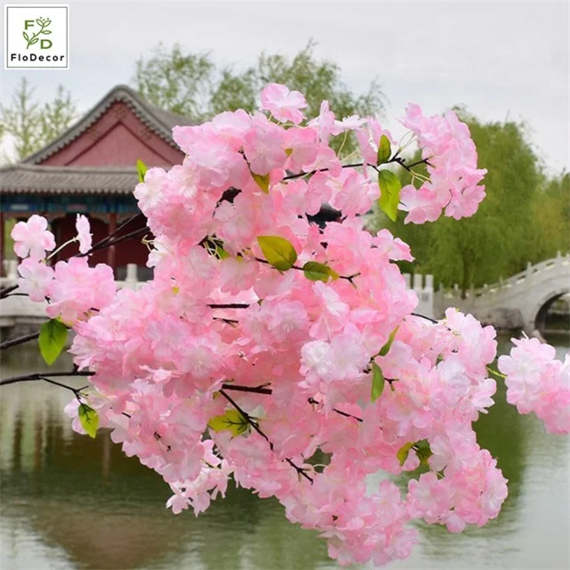 Wholesale Hot Selling Cheap Artificial Cherry Blossom Flower Silk Cloth For Hotel Wedding Home Party Decoration Showroom Design