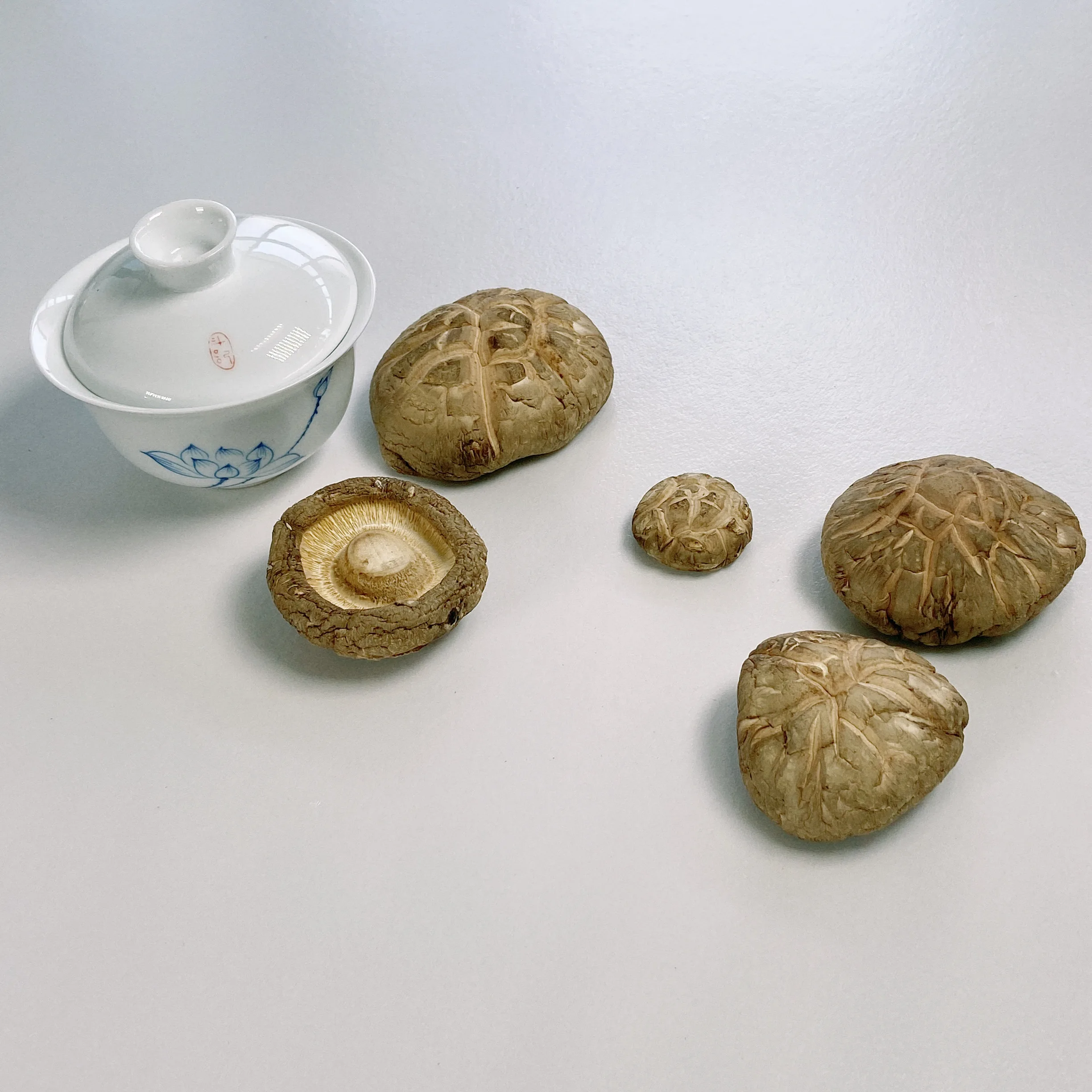 Low Price Dried Shiitake Mushroom Prices Magic Mushrooms Dried