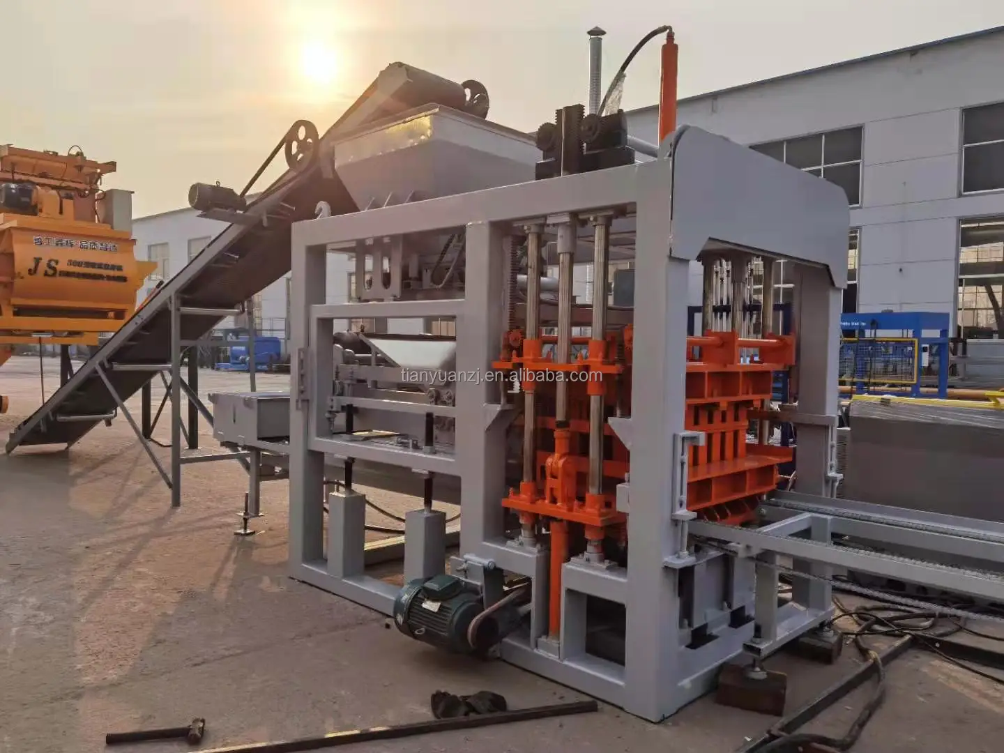 QTY4-15A new technology brick machine/concrete brick making machine technology/hollow block brick making machine