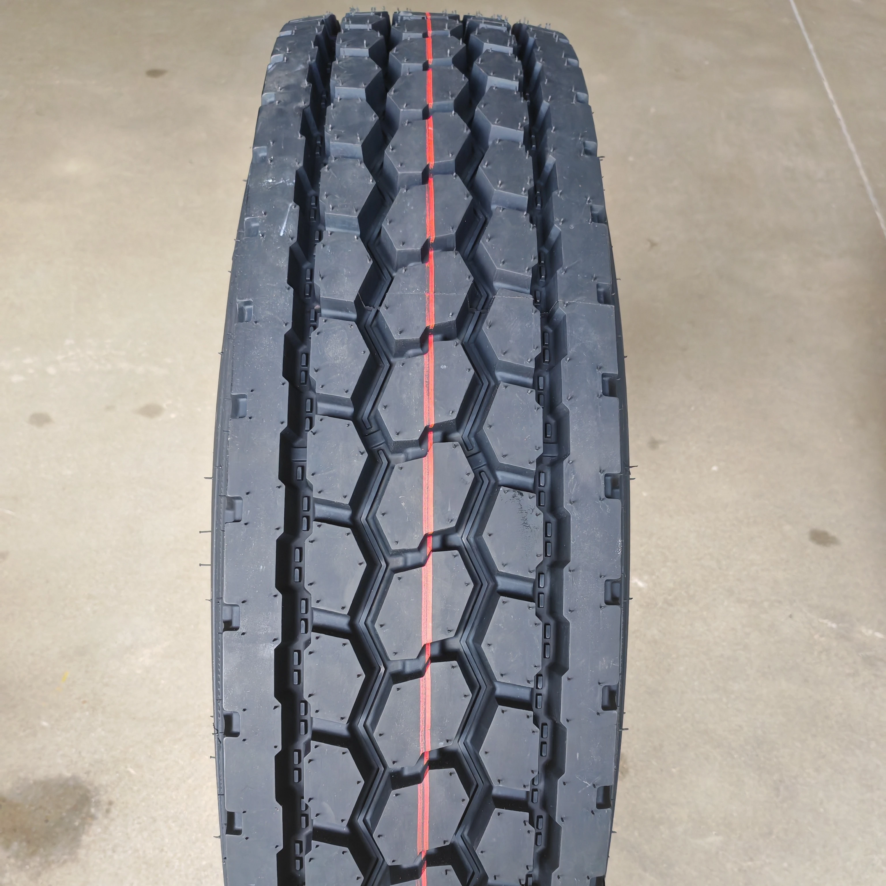 China high quality products hot sale in dubai wholesale market truck tyres 11R22.5 11R24.5 295/75R22.5  COPARTNER BRAND