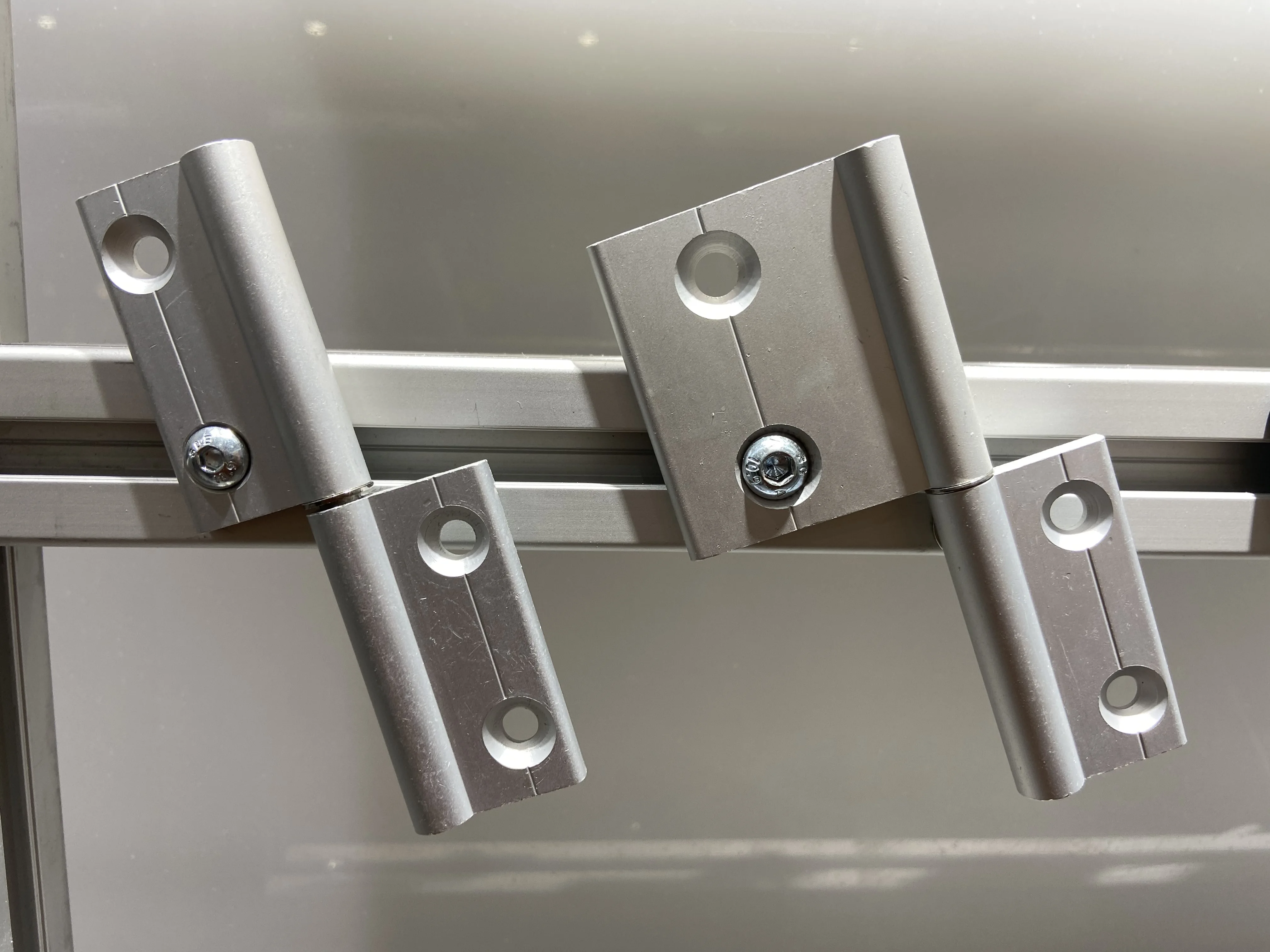 Industrial hardware adjustable aluminum flag hinges for 2020 aluminum tube 351.1200A.01