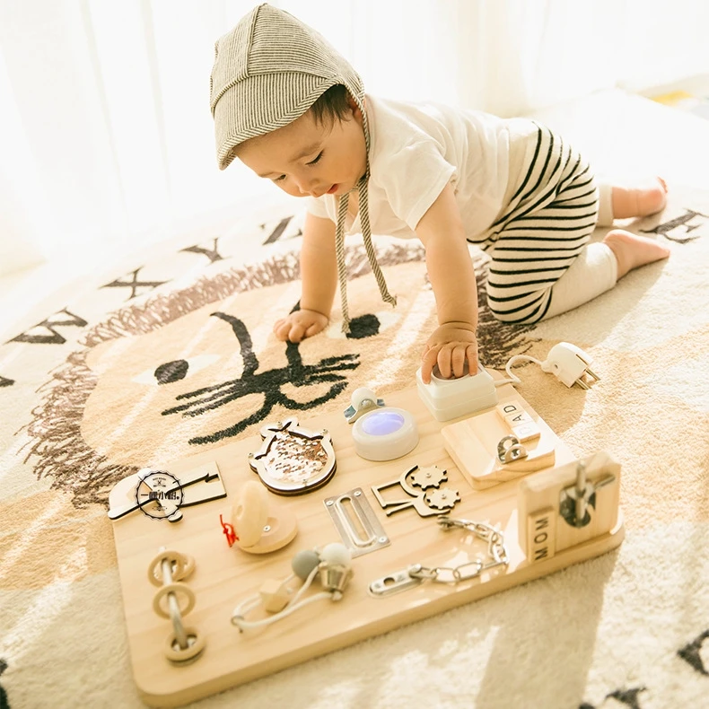 Early Educational Activity Toddler Wooden Busy Board Montessori Lift Skill Learning Game Toys