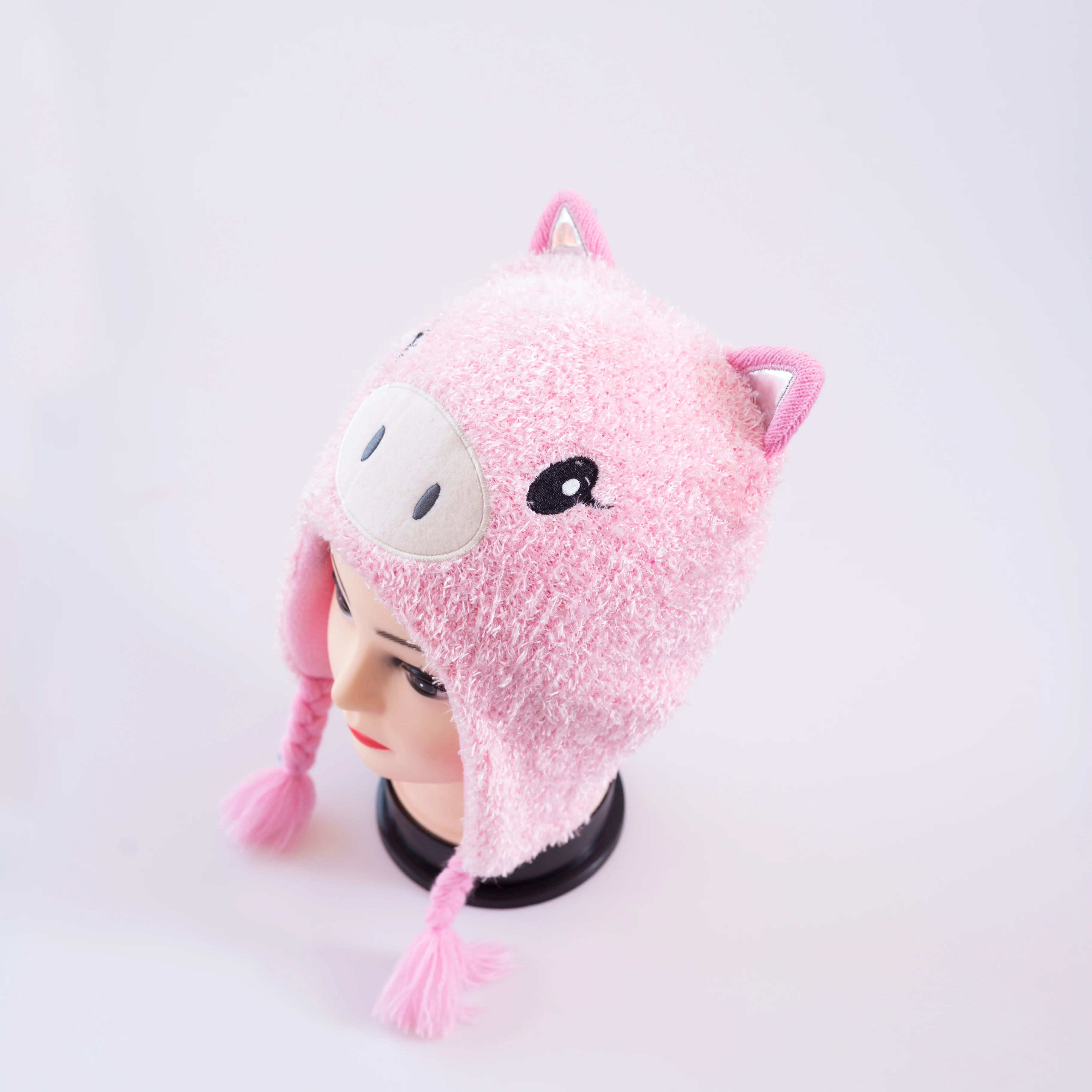 
China manufacture unisex baby winter ear protection bennie warm knitted beanies wholesales custom low moq hats 