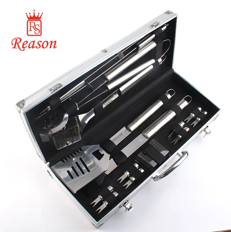 16 Piece Outdoor Camping Tailgating Barbecue Gril Accessories in Aluminum Case