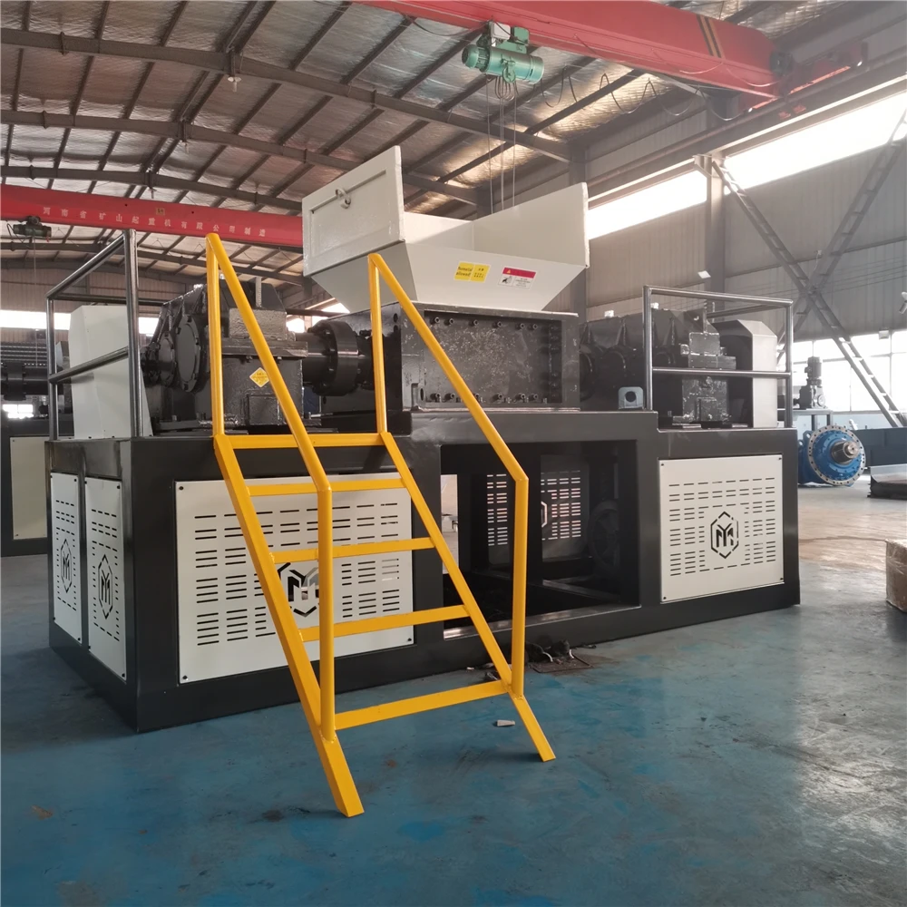 Hot Selling waste tree branch crush plastic pipe Tyre recycling cutting coconut shredder machine