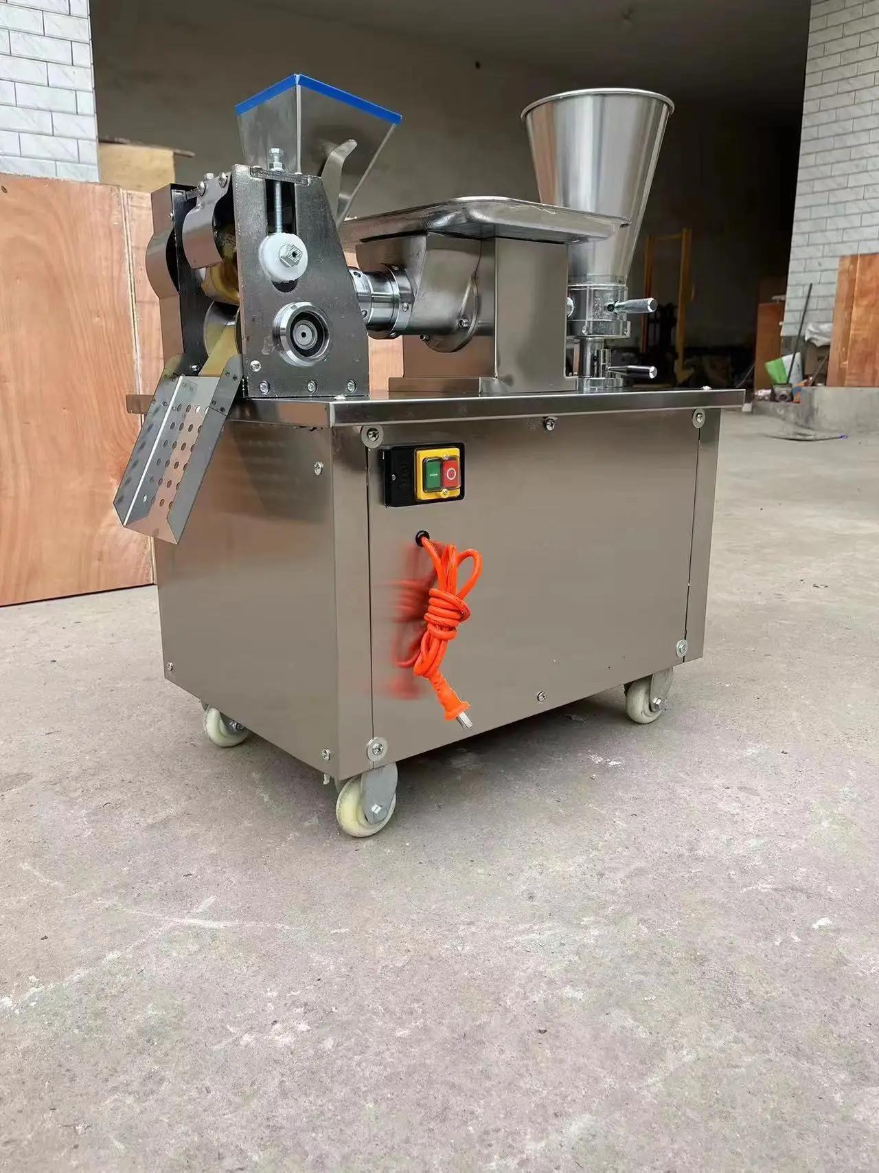 LEMON MECH Food Processing Equipment Spring Roll Curry Puff Dumpling Making Machine