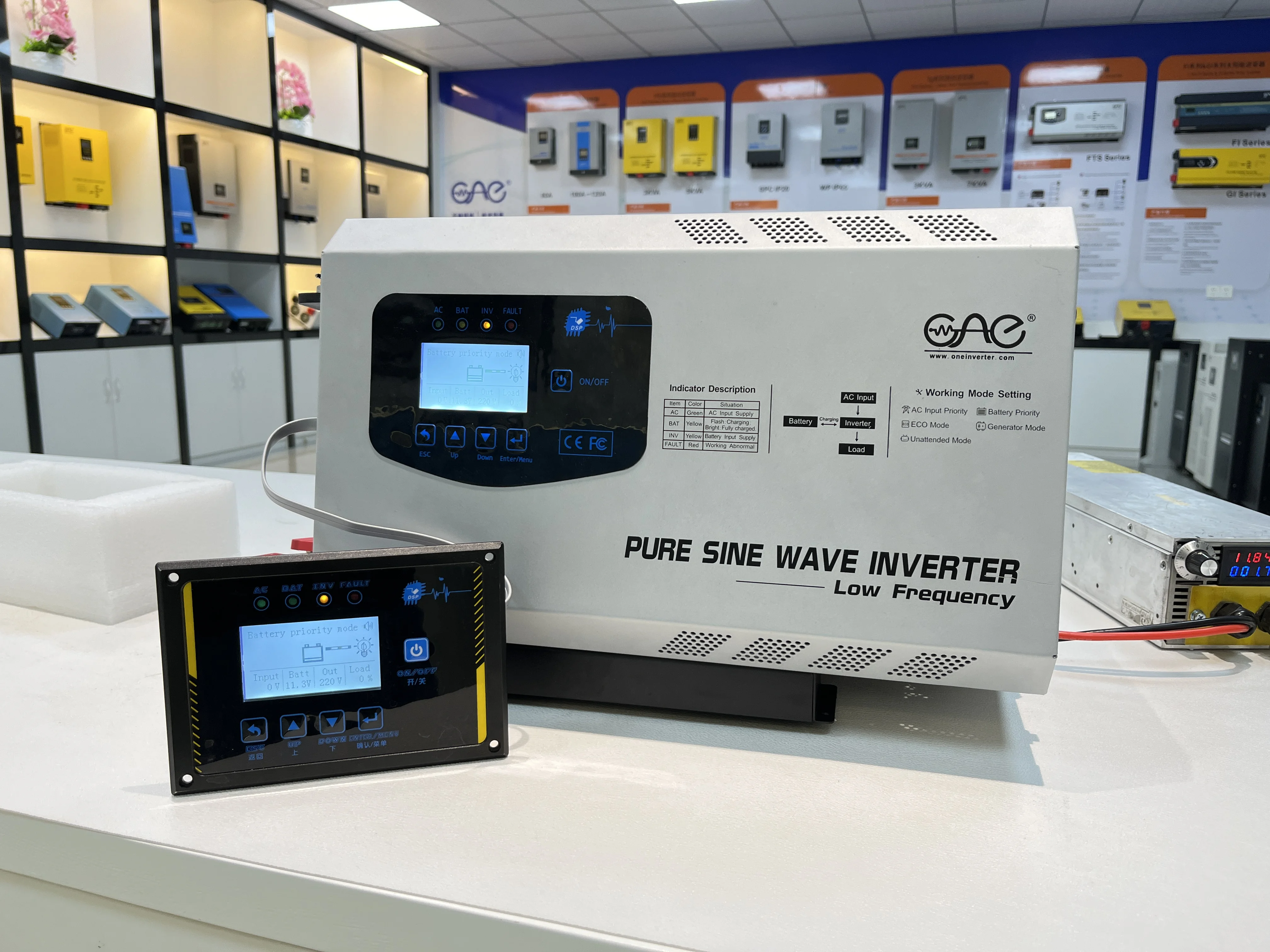 Ups inverter 5kw For Solar Energy System invert 3000w/converter