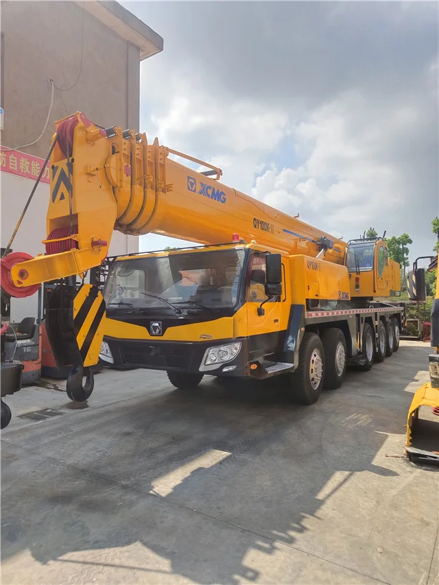 XCMG 100 tons QY100K mobile truck crane ,XCMG 100 tons lifting QY100K truck crane
