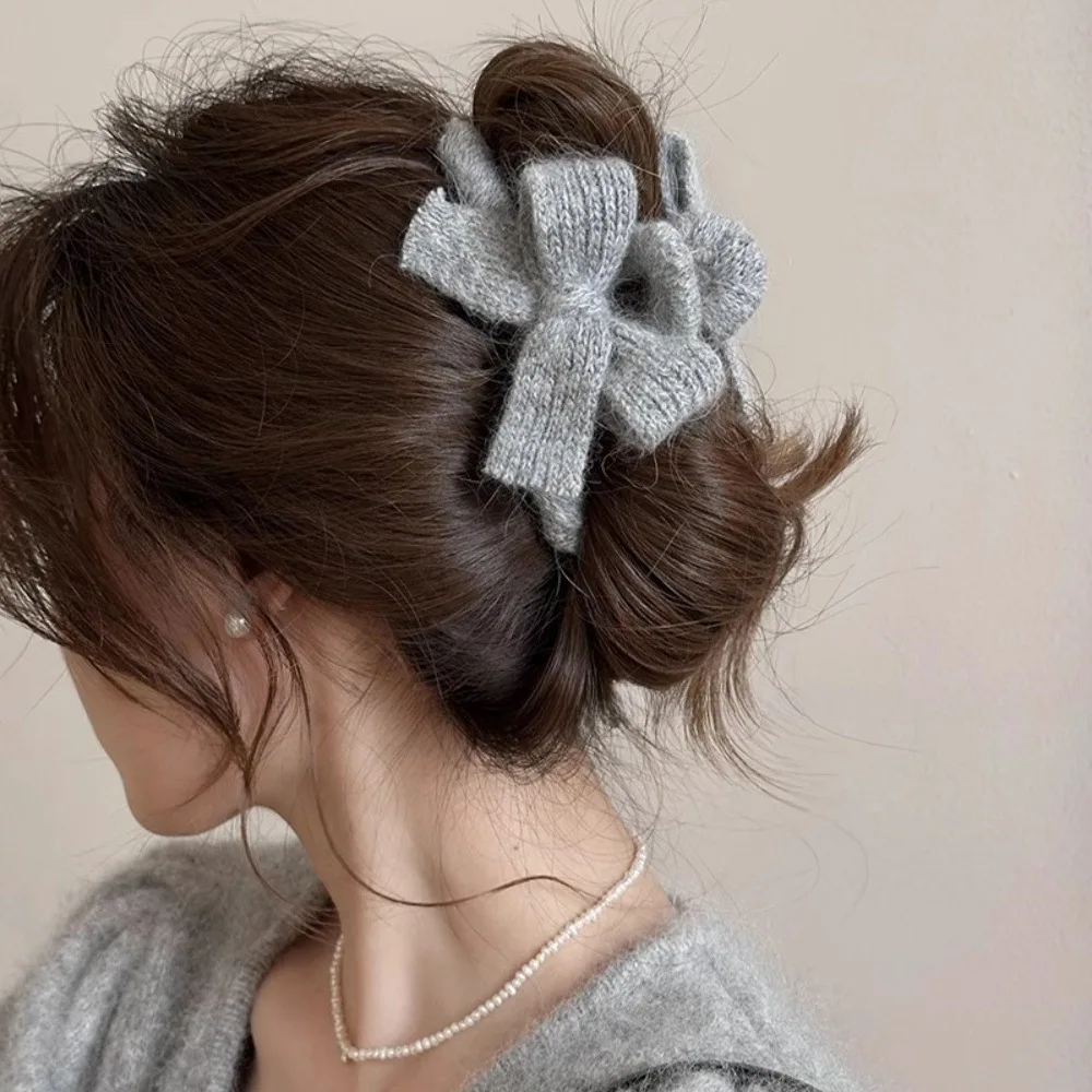 New Autumn And Winter Sweet Hair Accessories Back Head Shark Clip Knitted Bowknot Hair Claw For Women Bow Claw Clip