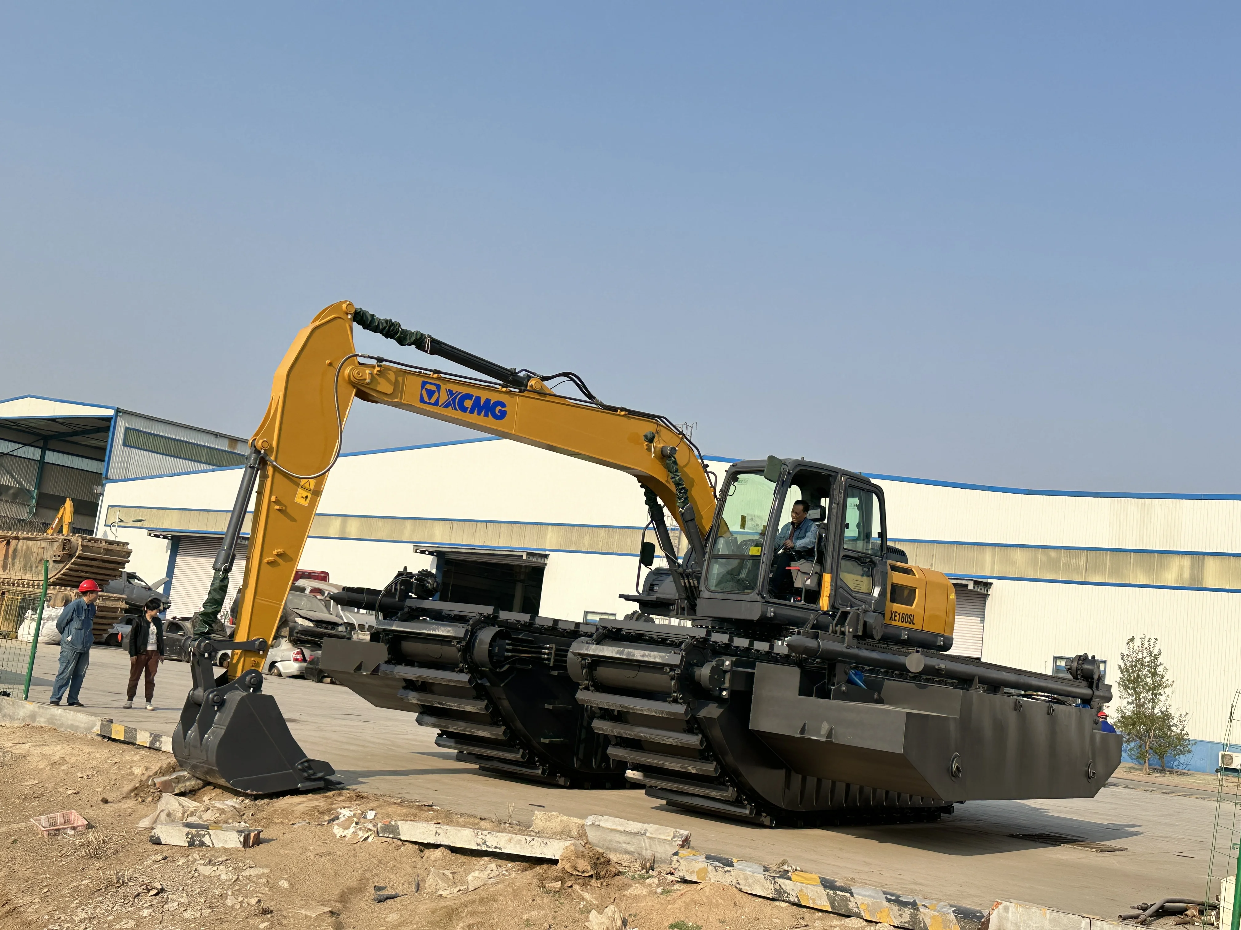 Pontoon for Amphibious Excavator deep water dredging pontoon manufacture cheap price