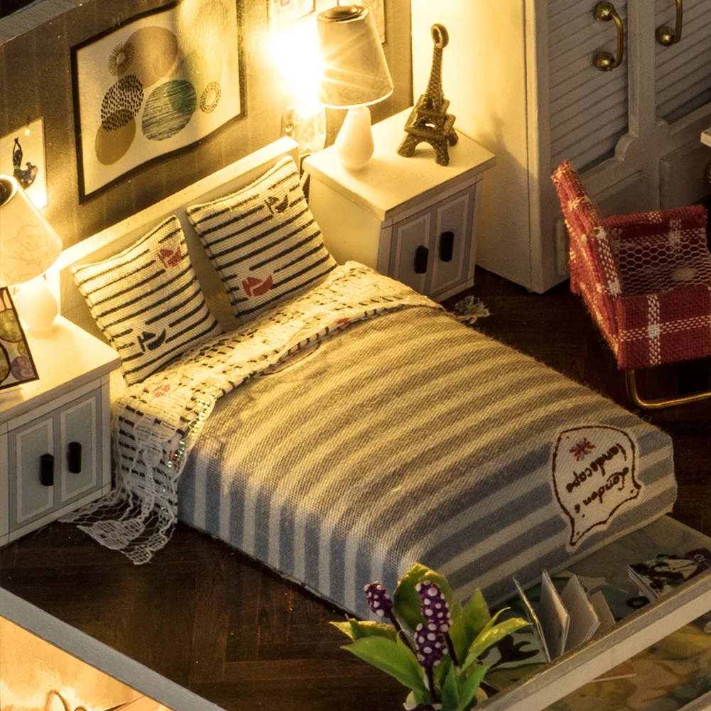 Набор деревянных миниатюрных кукольных домиков с подсветкой