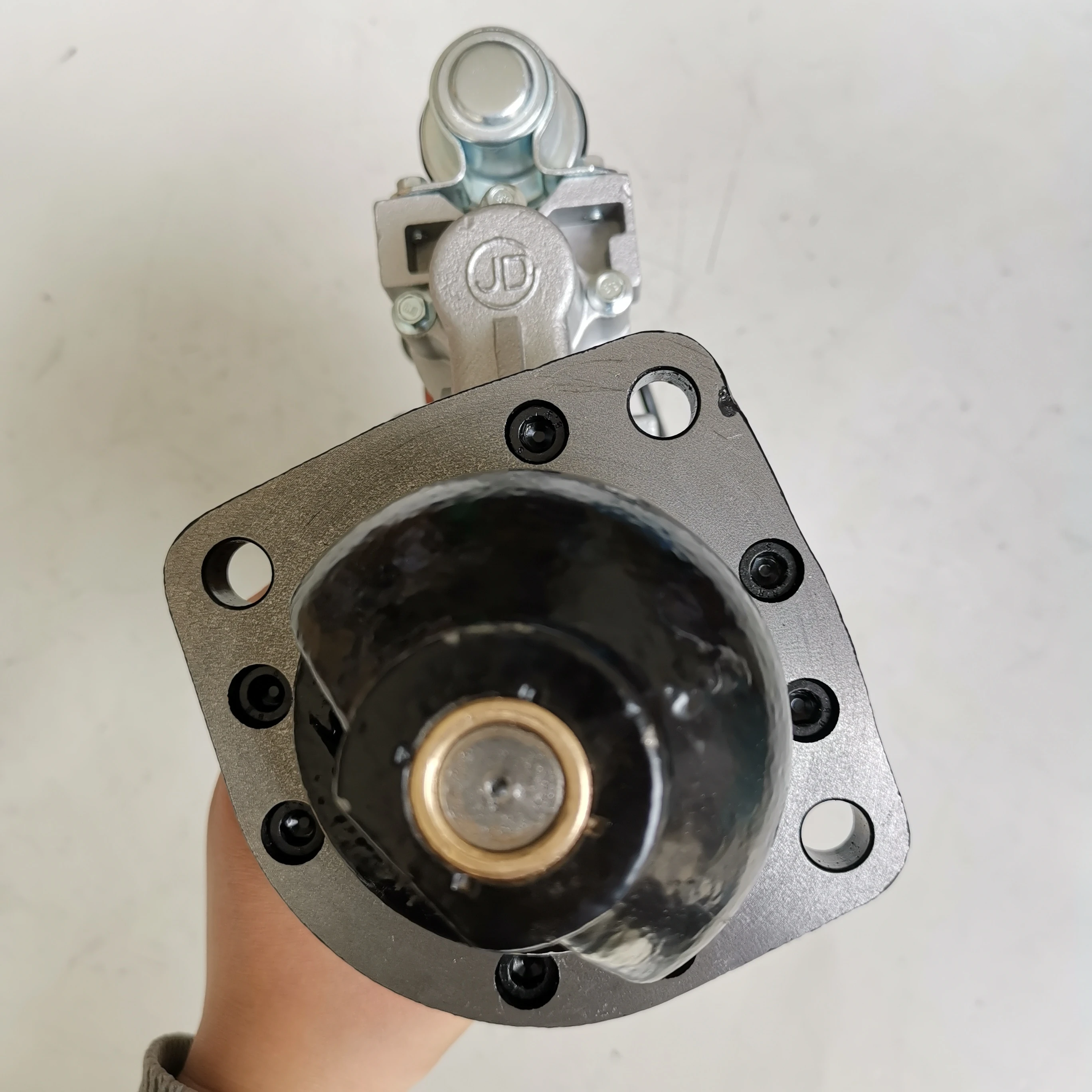 Factory sells high quality Shangchai 6135 engine starter part number  S00015607+02 24V 11teeth 7.5kw  alternator  Starter