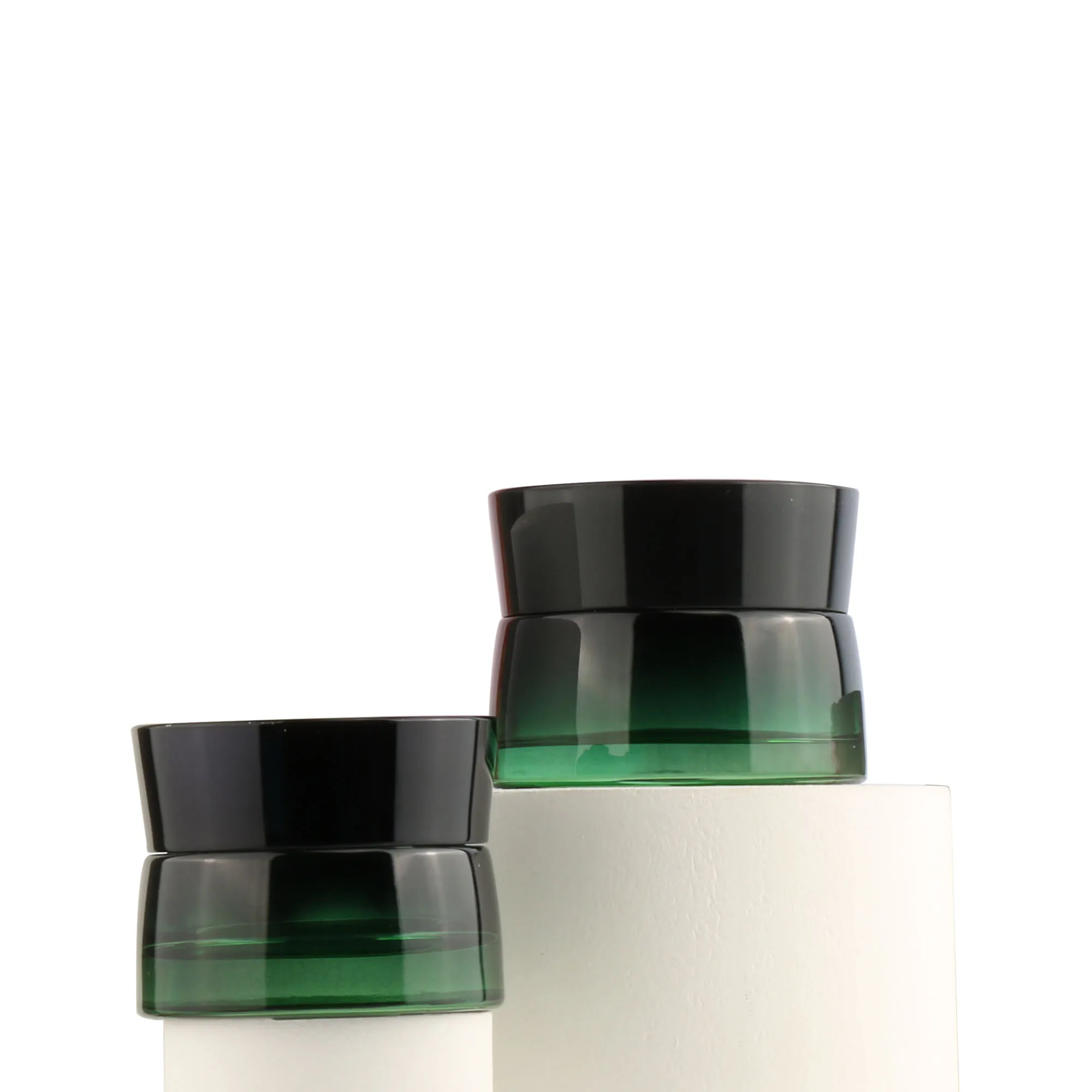 
Горячая продажа натуральный зеленый черный 30 г 50 г стеклянная Косметическая банка для кремов с черной крышкой 