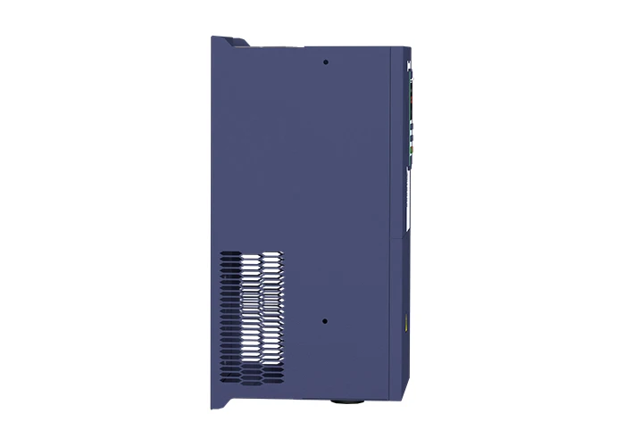 220V Single Phase Solar Water Pump Controller 2.2kw 4kw For Water Supply System