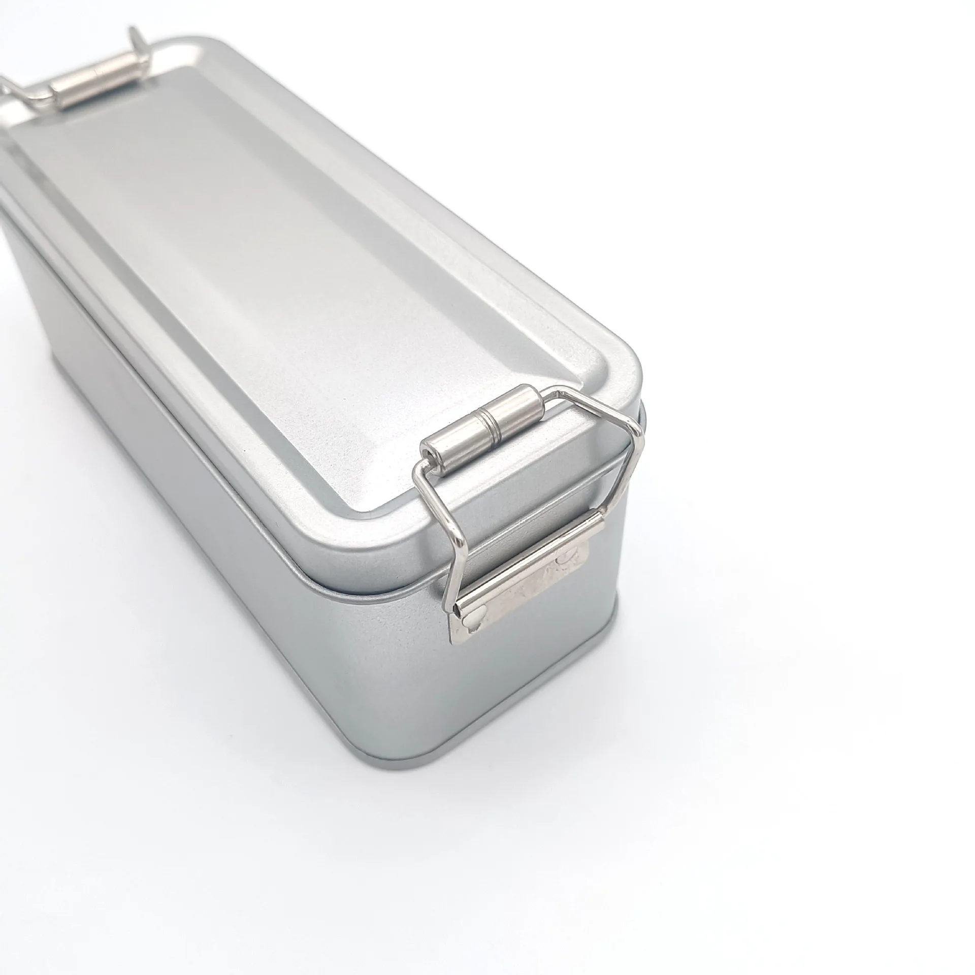 rectangular metal box with hardware buckle food container
