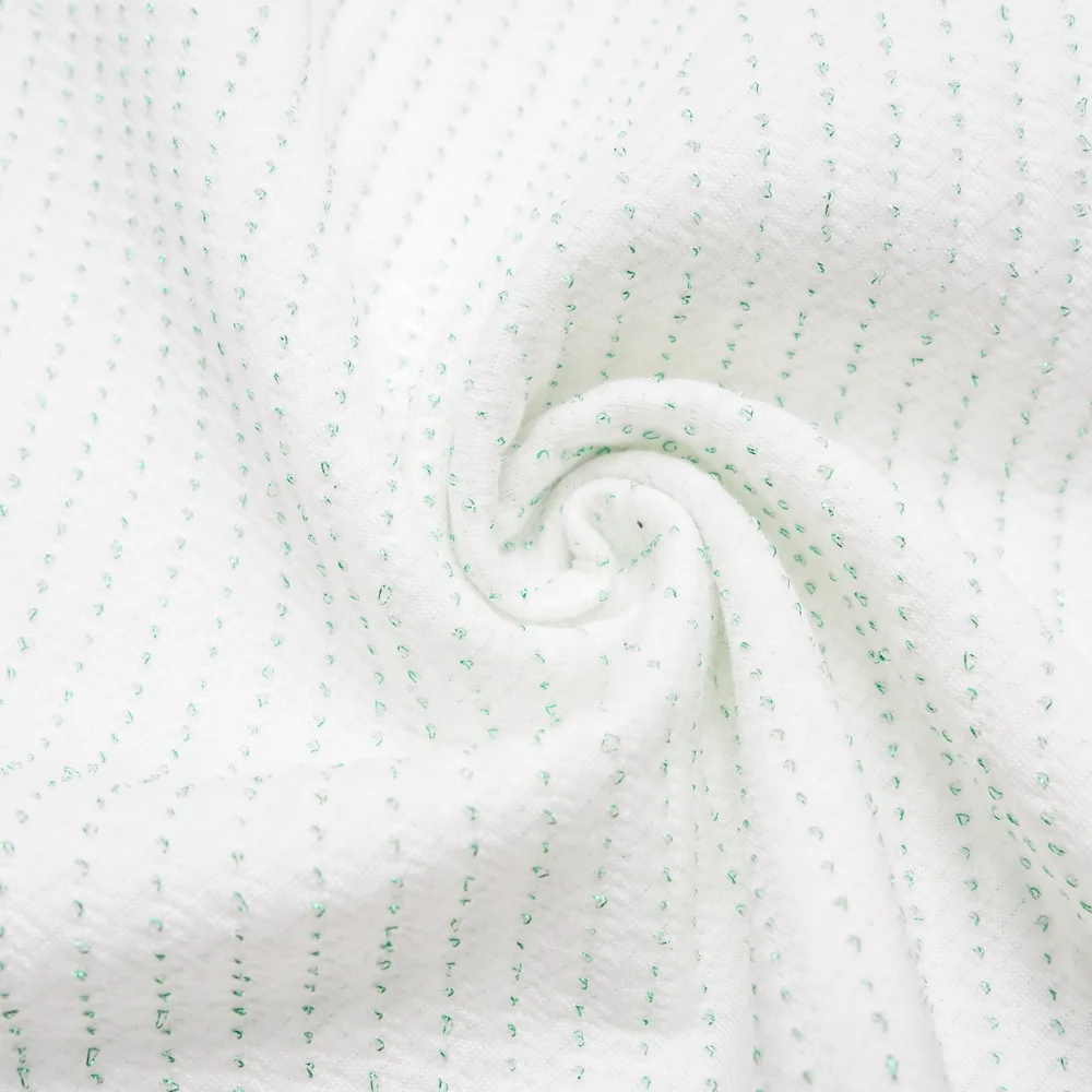 Hot Selling 100% Polyester Custom Heat-Insulation Metallic Mattress Ticking Jacquard Knitting
