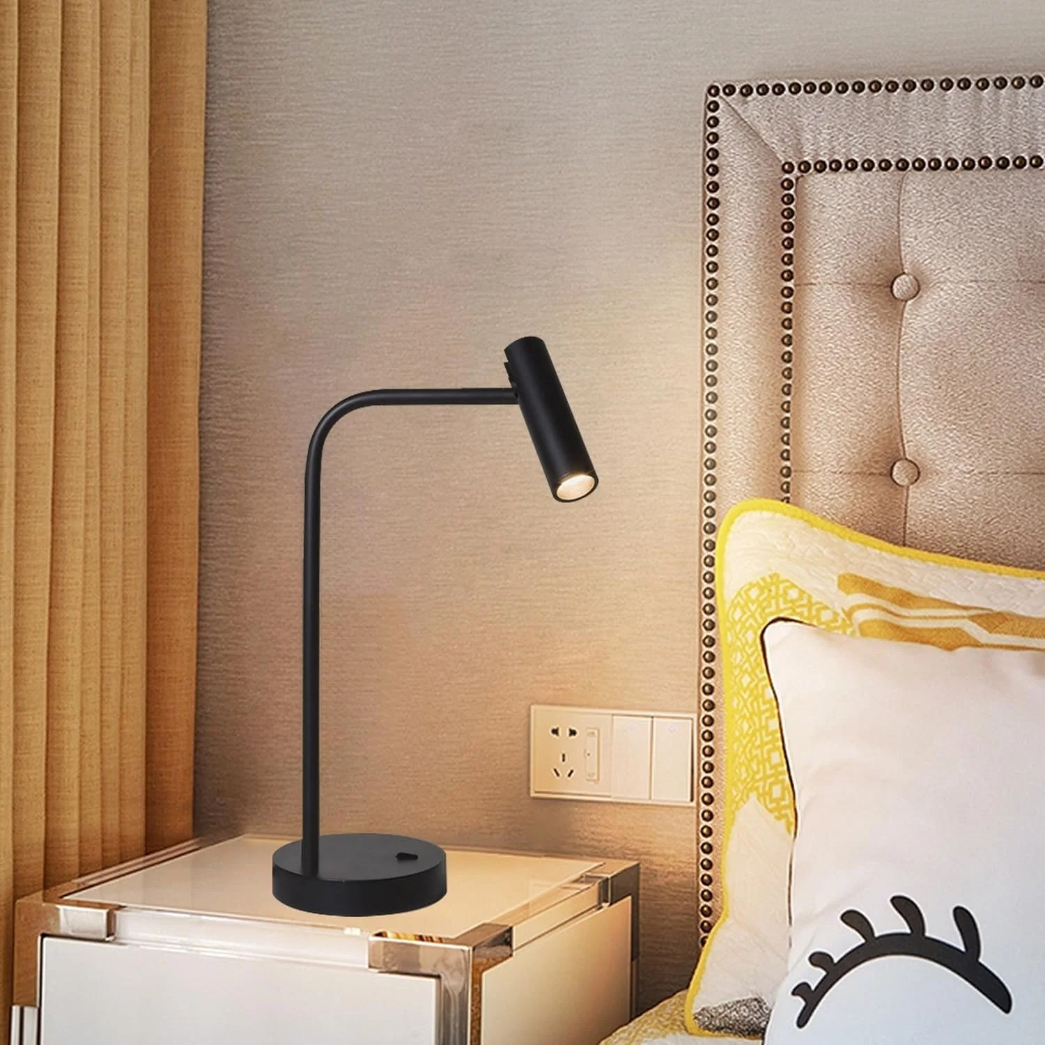 Bracket room lamp bedside table reading book reading bedroom study LED desk lamps office desk rocker switch