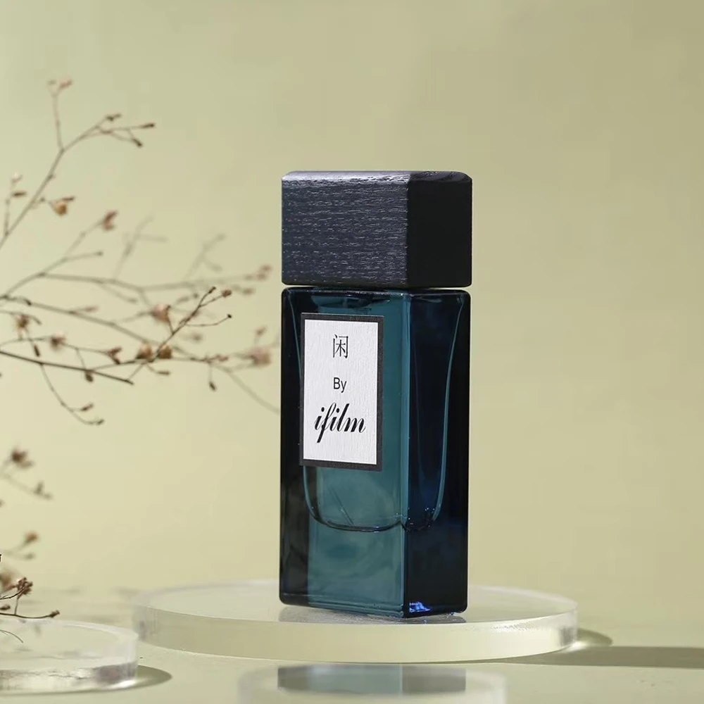 Factory Cusotom Wooden Cap lid small 10ml Wholesale Square Private label 30ml 50ml luxury empty round fancy perfume bottles