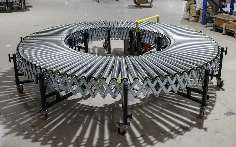 LIANGZO Expanding Motor Powered Flexible Roller Conveyor Used for Automated Distribution Centers