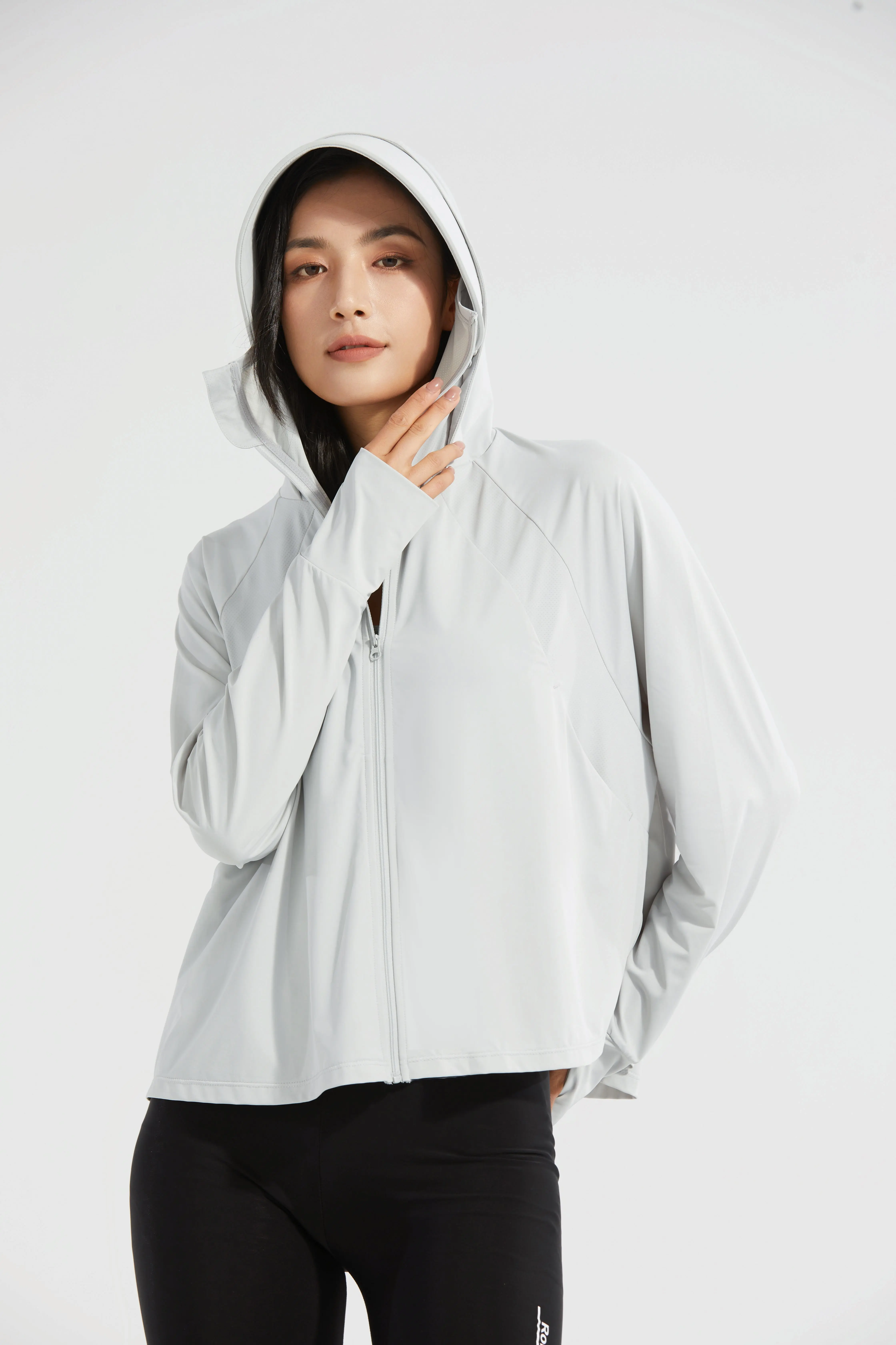 Summer sunscreen clothing UPF50+ Ice Silk Sun Protection Sportswear Lightweight Outdoor Mountaineering Tour Clothing For Women