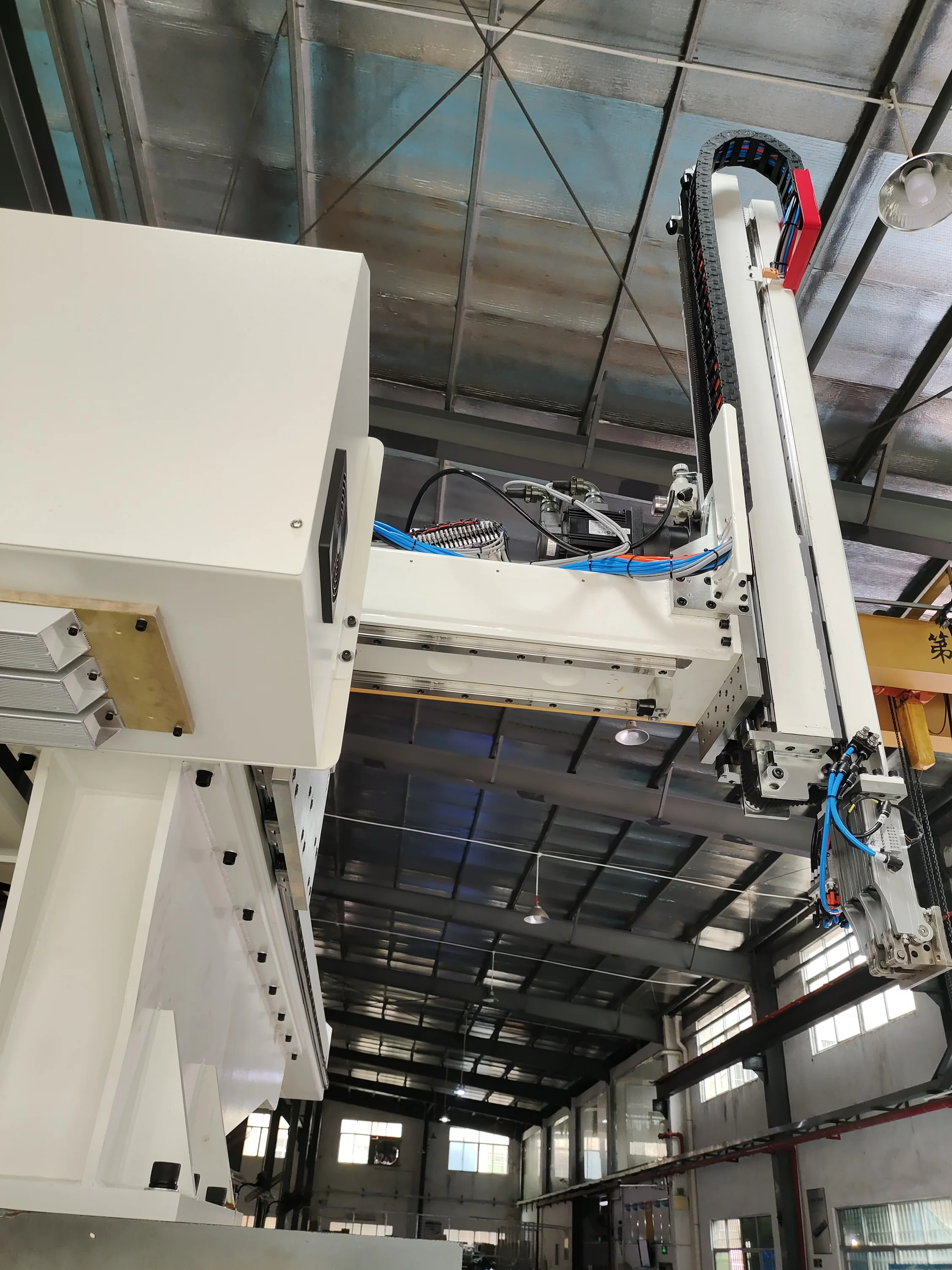 Take Out Industrial Robot Hand Sprue Picker Robotic Arm Denso Robotic High Tech Cobot