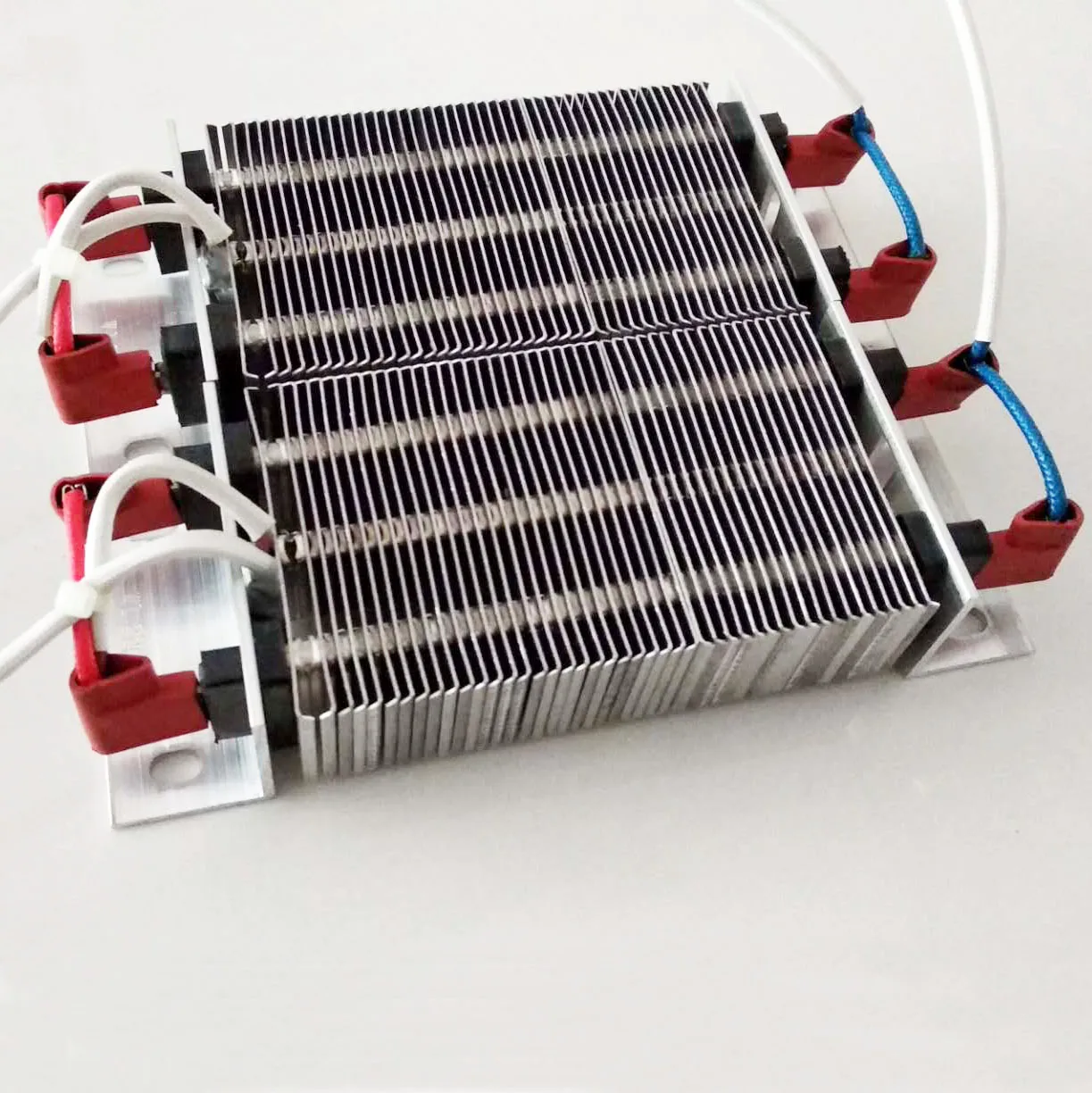 Термоэлемент PTC с керамическим термостатом