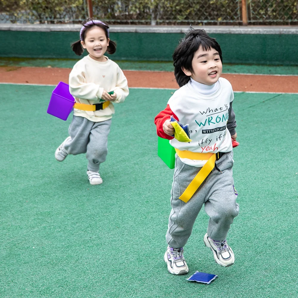 Educational kids preschool intelligence game play bucket plastic outdoor chase toys for kids