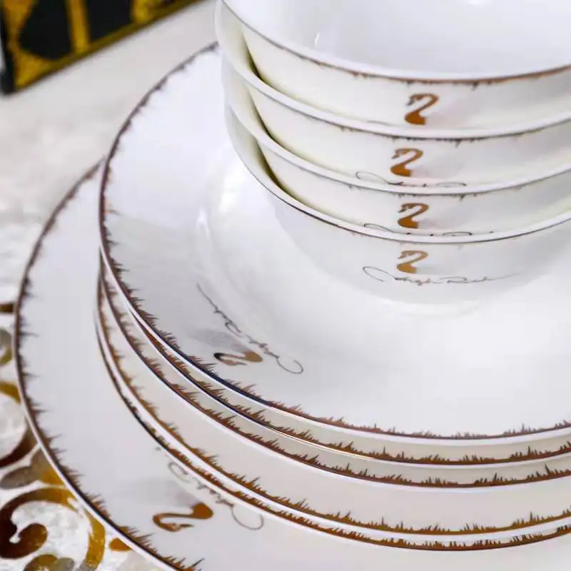 Exquisite design porcelain dinner sets ceramic tableware with gift box fine porcelain