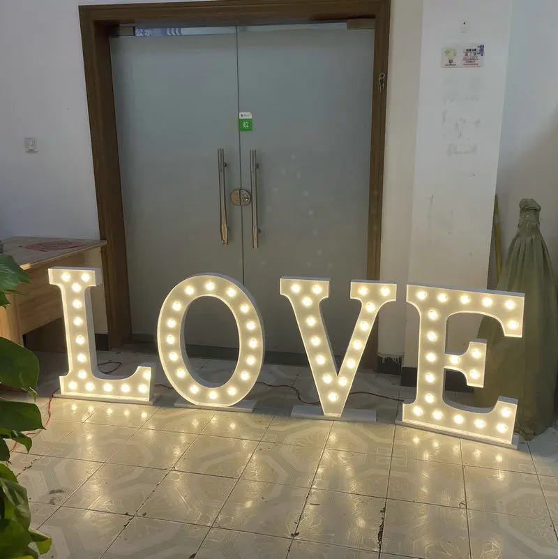 High Quality Cheap Love Light Up Letters 3D Illuminated Letter  LOGO marquee Led Sign and numbers