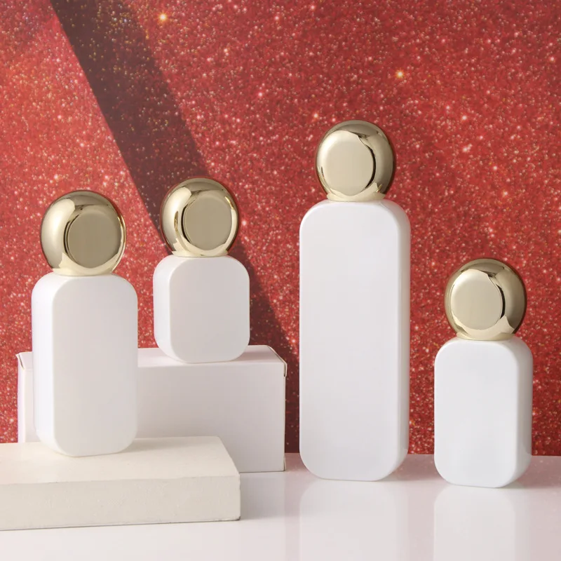 Pearl White Pump Lotion Bottle 20ml 30ml 50ml 100ml 120ml Custom Logo Cosmetic Packaging Glass Sprayer Bottle with Golden Cap