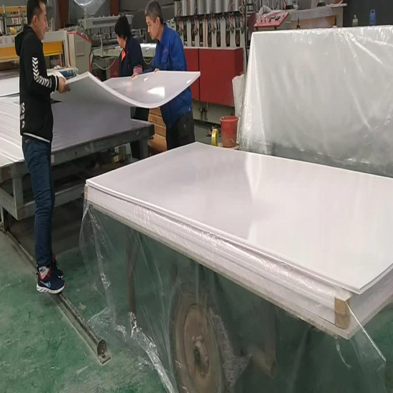 PRICE LIST Chinese factory high quality different 1560x3050mm 2050x3050mm 8mm white pvc forex foam board