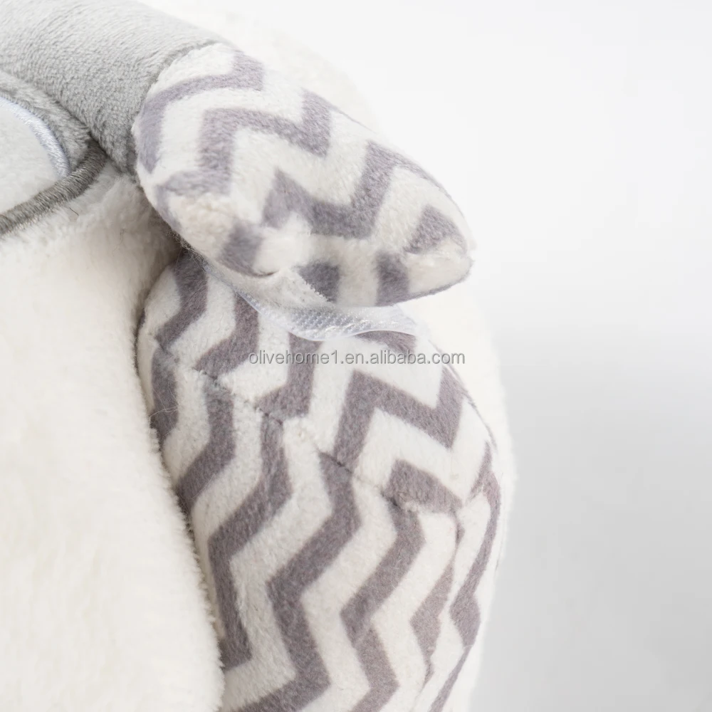 Bear Blankey Hugger Set Embroidery Bear White Throw Baby Blanket for small trolley