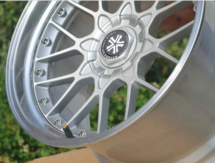 Кованые колесные диски 16/17/18/19/20/21/22 дюймов с 2 шт. в Китае