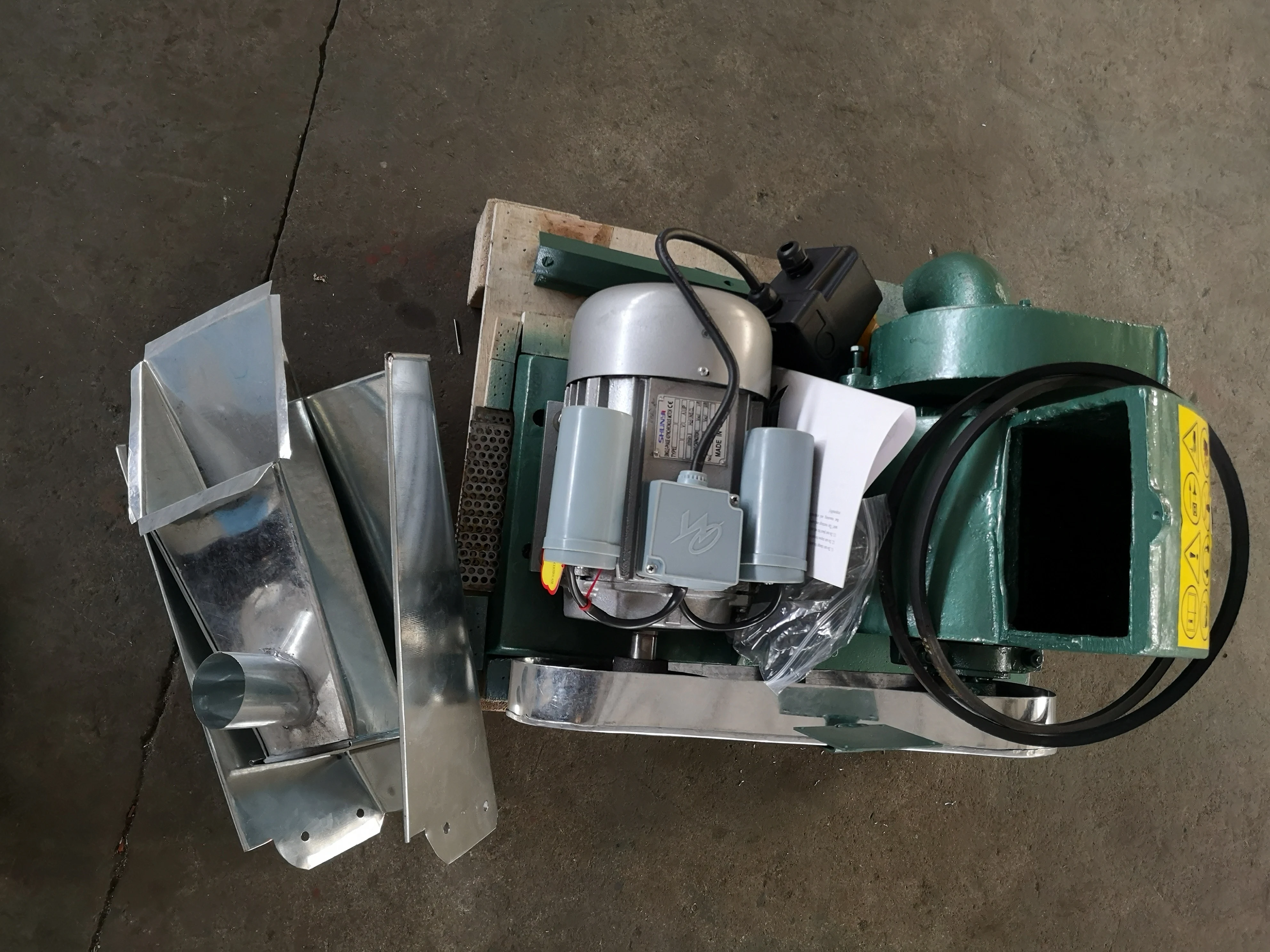 small lab wood branches crashing machine electric CF158 family use mini hammer mill with CE