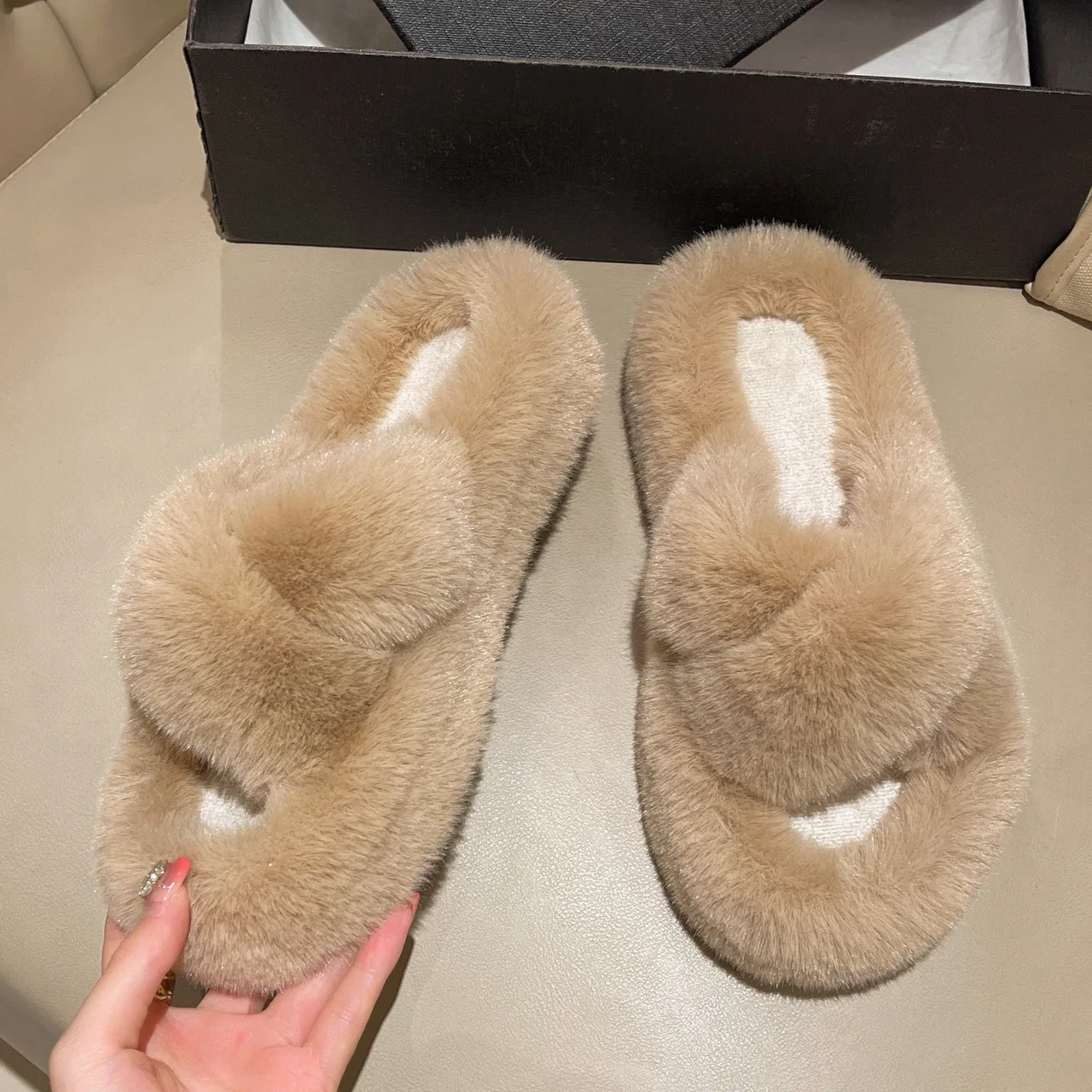 slippers (13).jpg