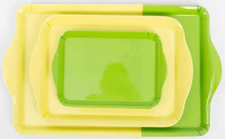 A5 Plastic Melamine Snack Divided Kids Plates Plastic Dishes with Cup Holder Melamine 4 Section Kids Plates