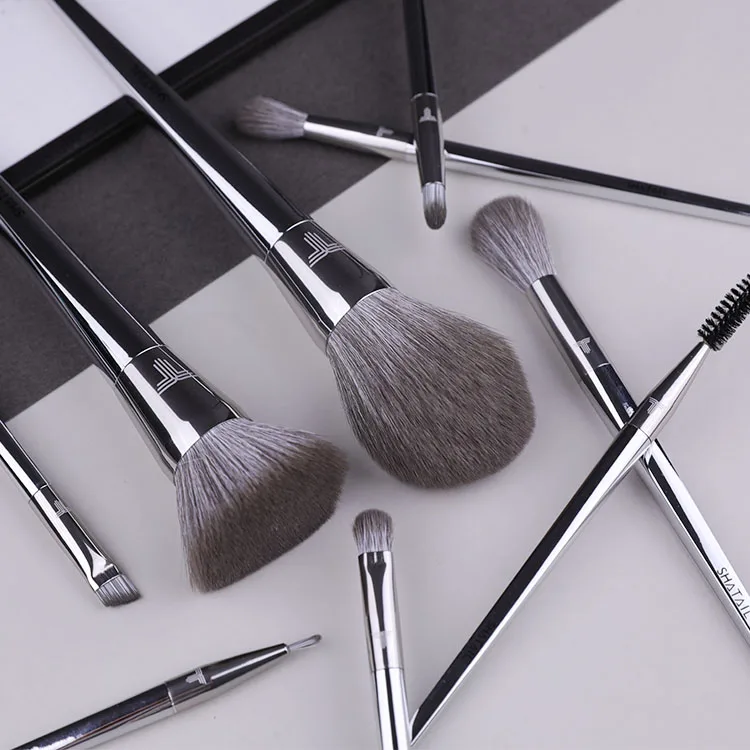 Accept Low Quantity Order Fashionable Silver Handle My Own Logo Makeup Brush Set Vendor Vegan