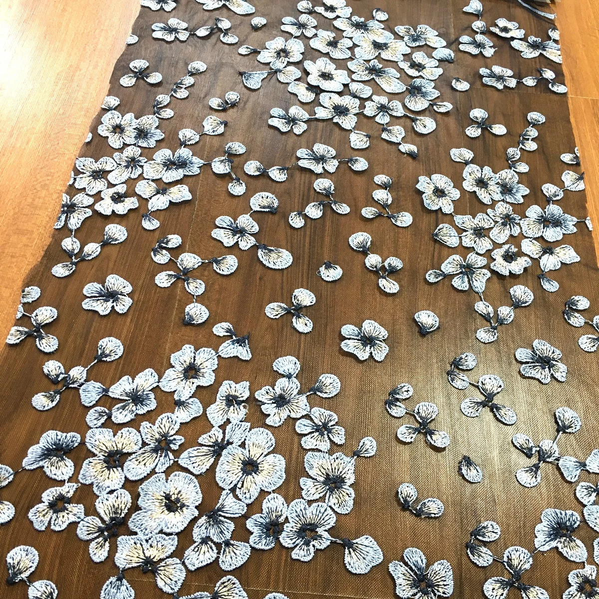 
China factory supply tulle mesh 3D embroidery lace fabric textile material for women garment trim 