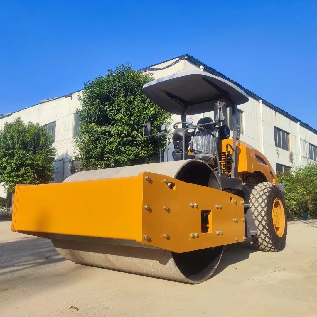 Durable Road Roller with 6 Ton Capacity and Rubber Damper