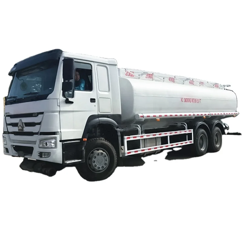SINOTRUK HOWO 45000 Liters Capacity Water Oil Fuel Tanker Truck for Oman