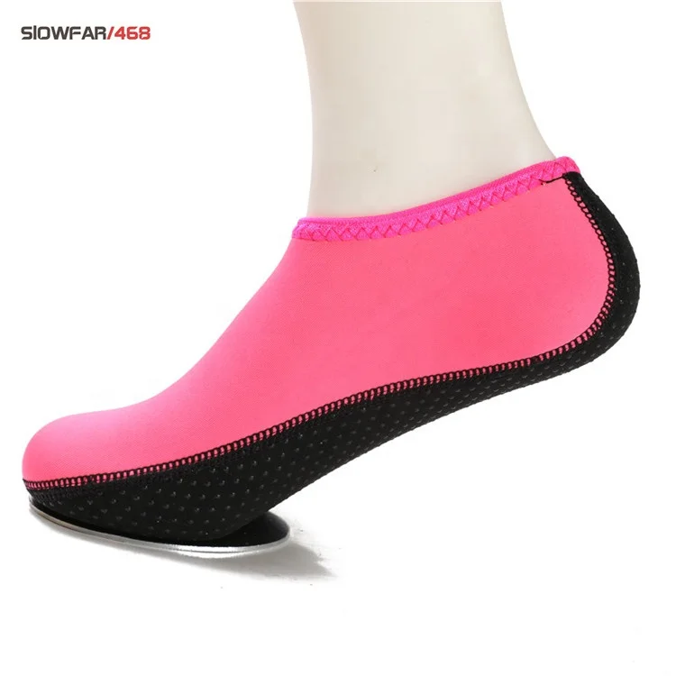 Professional Factory Outdoor Water Shoes Barefoot Quick-dry Aqua Yoga Socks Slip-on for Men Women