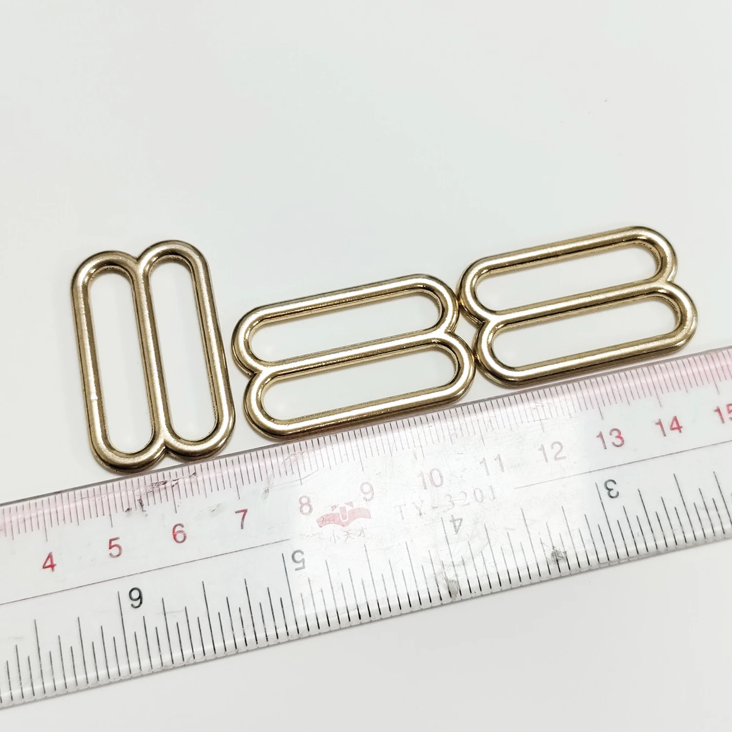 32mm Guangdong Hardware Fittings Light Gold Color Metal Adjustable Buckle for Students Schoolbag