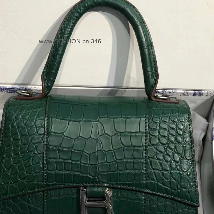 Highquality and sophisticated crocodile leather premium hide on office supplies