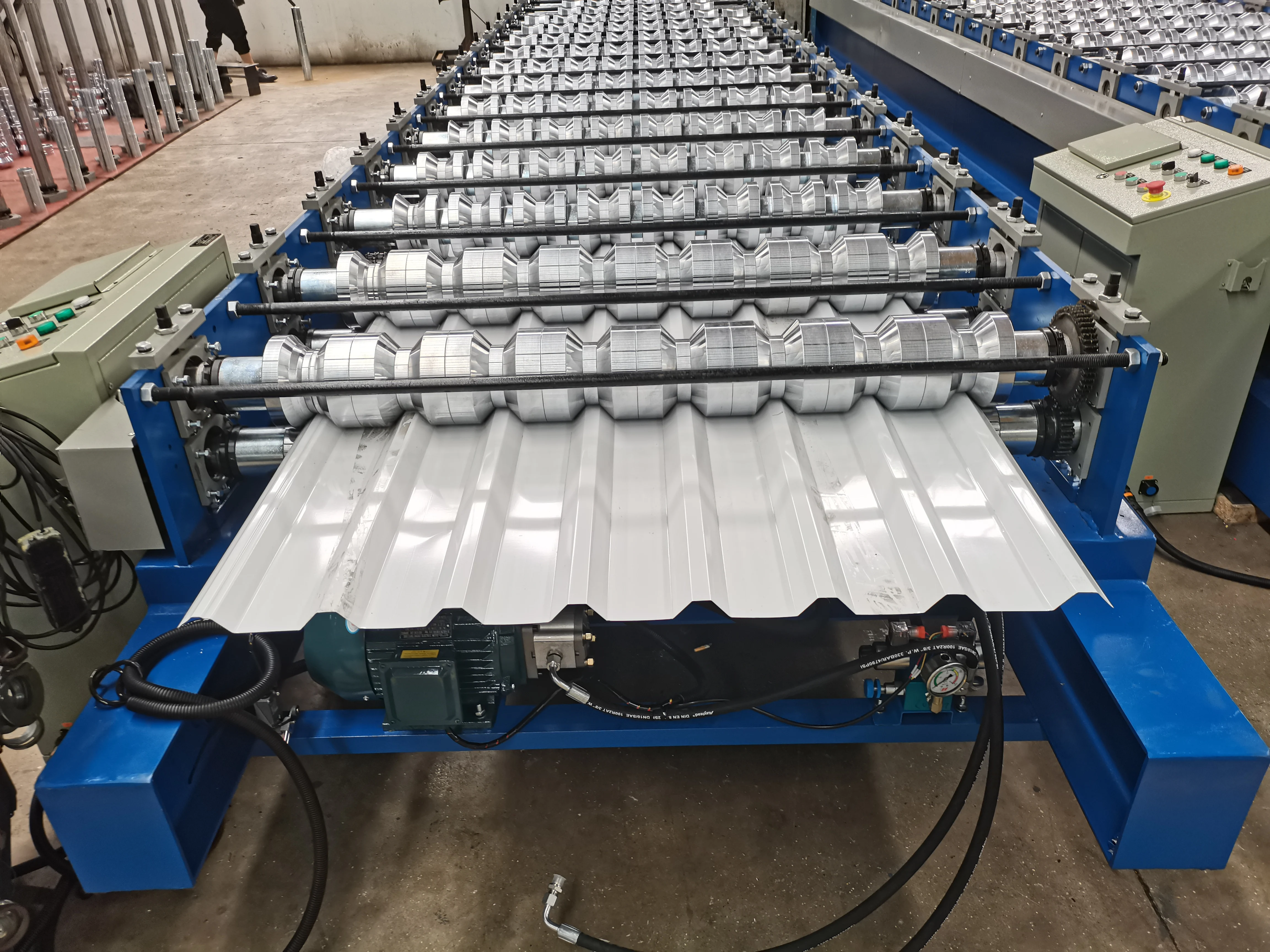china roll forming profil machines manufacturer Hot selling profiles in Mexico