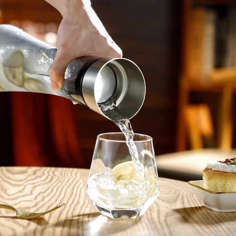 Bar Restaurant Water Bottle 1.1L 1.6L Acrylic Kettle Portable Unbreakable Plastics Juice Lemonade Jug