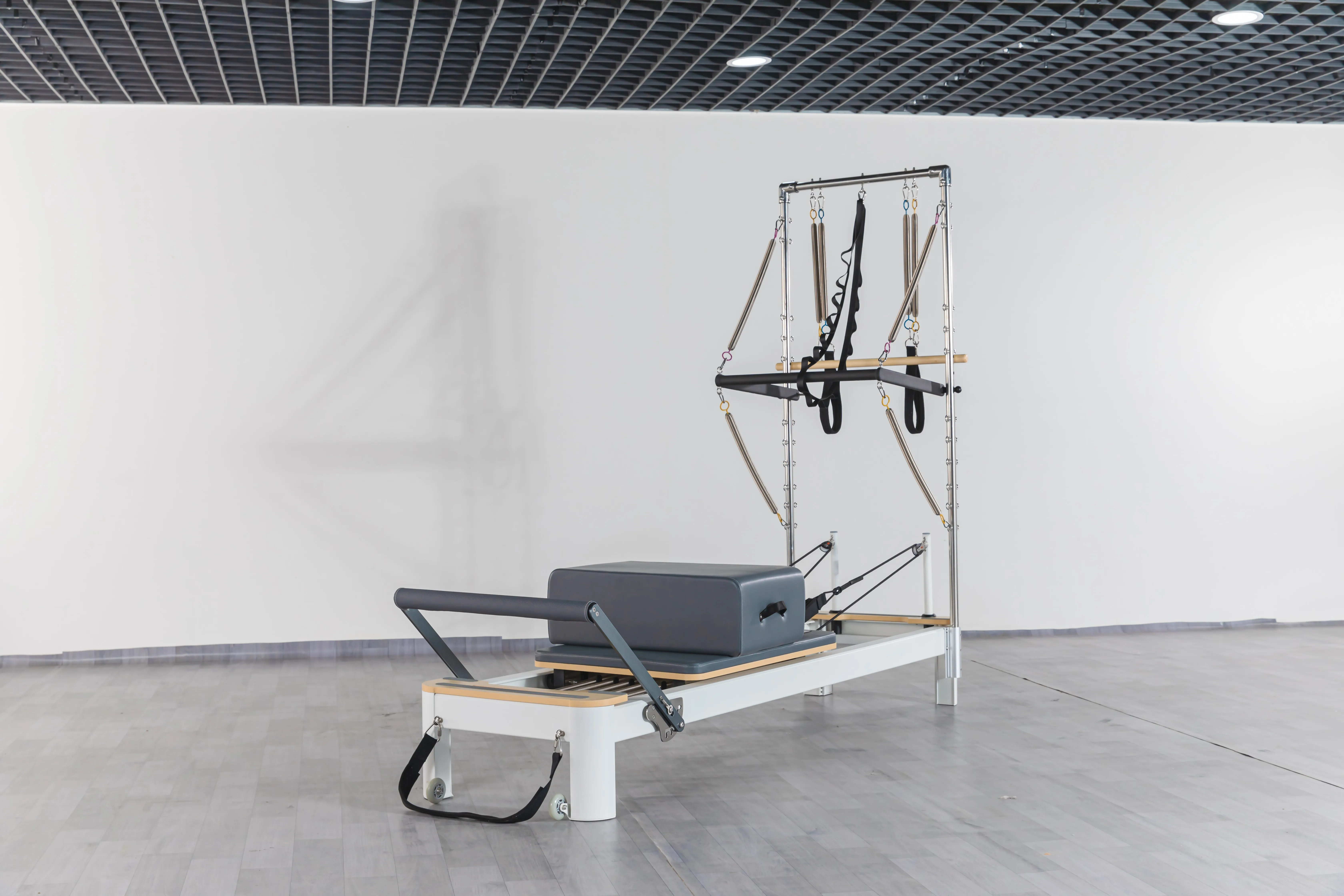 Hot Selling Bodybuilding High Quality Custom Aluminum Half Tower Pilates Reformer